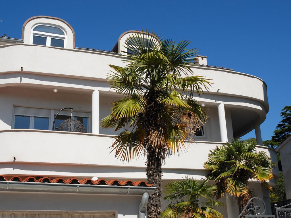 Apartment Klara II Pula Phòng bức ảnh